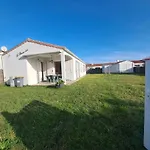 Maison Confort Proche Avec Jardin, Wifi Et Equipements Pratiques - Fr-1-224c-144 Vakantiehuis *